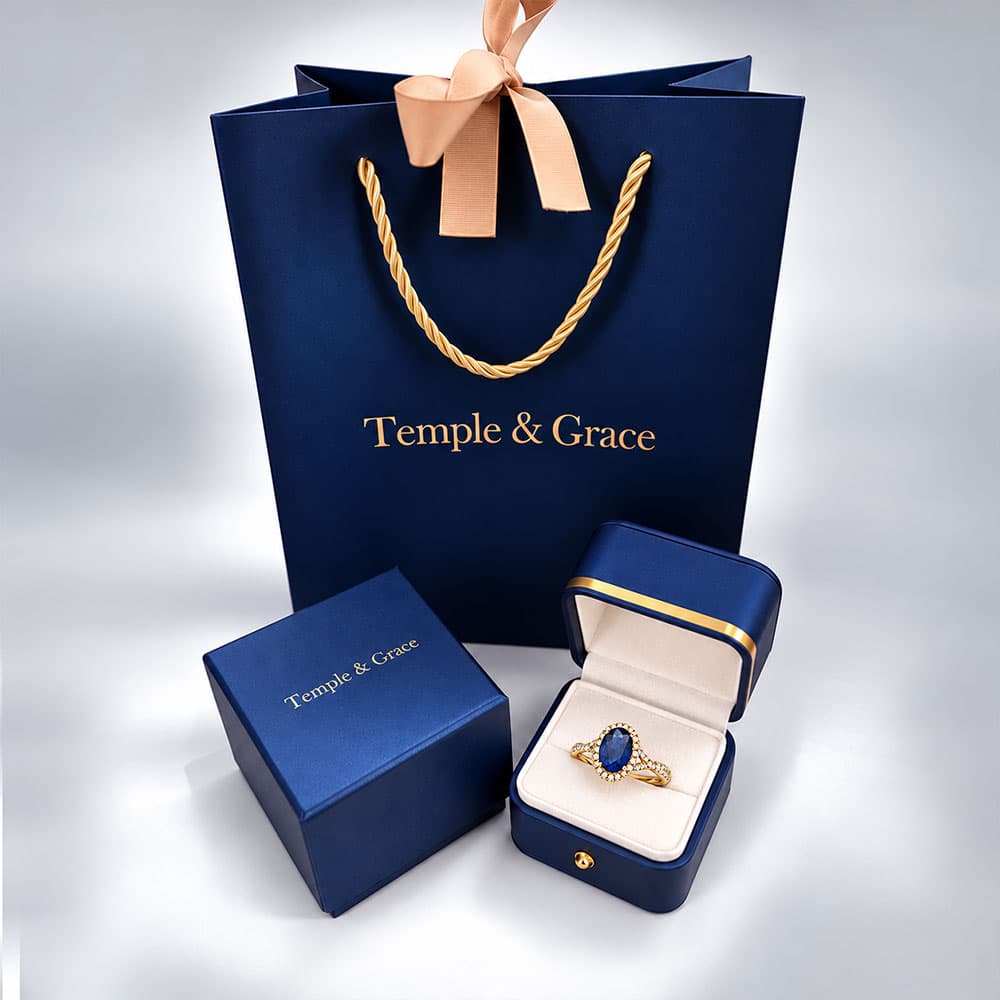 Jewellery box and stylish gift bag