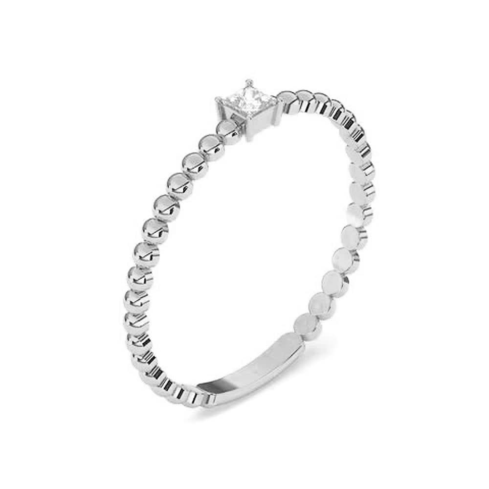 10 points princess cut diamond ring