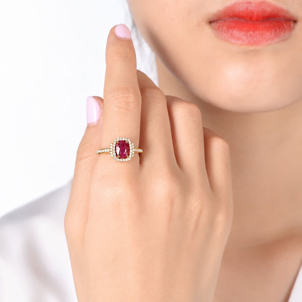 Oval Ruby with Cushion halo