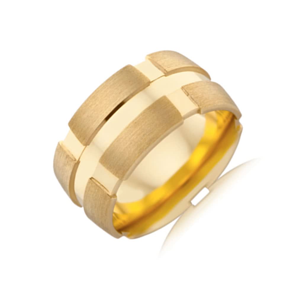 Centre Grooved Mens Ring B4309