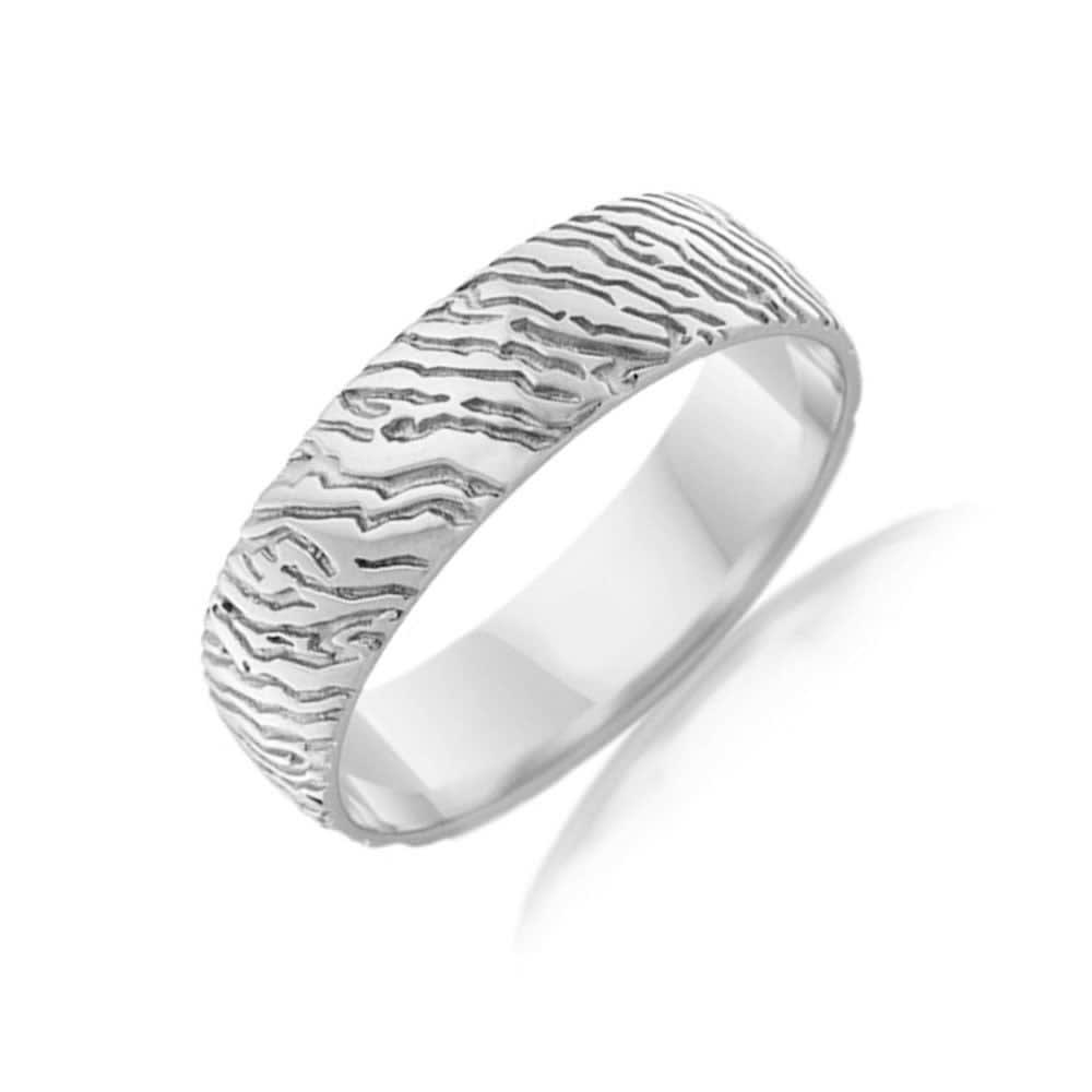 Carved Mens Wedding ring J3597