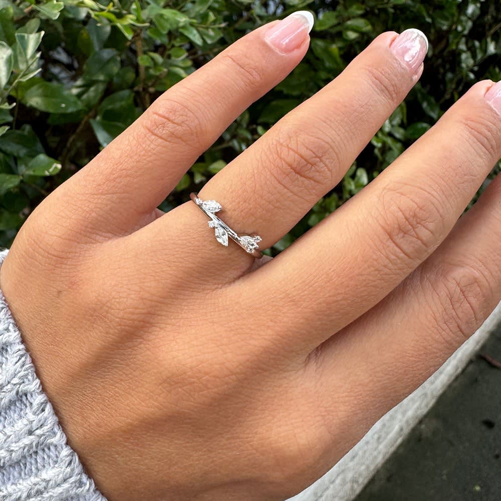 Petite marquise diamond band