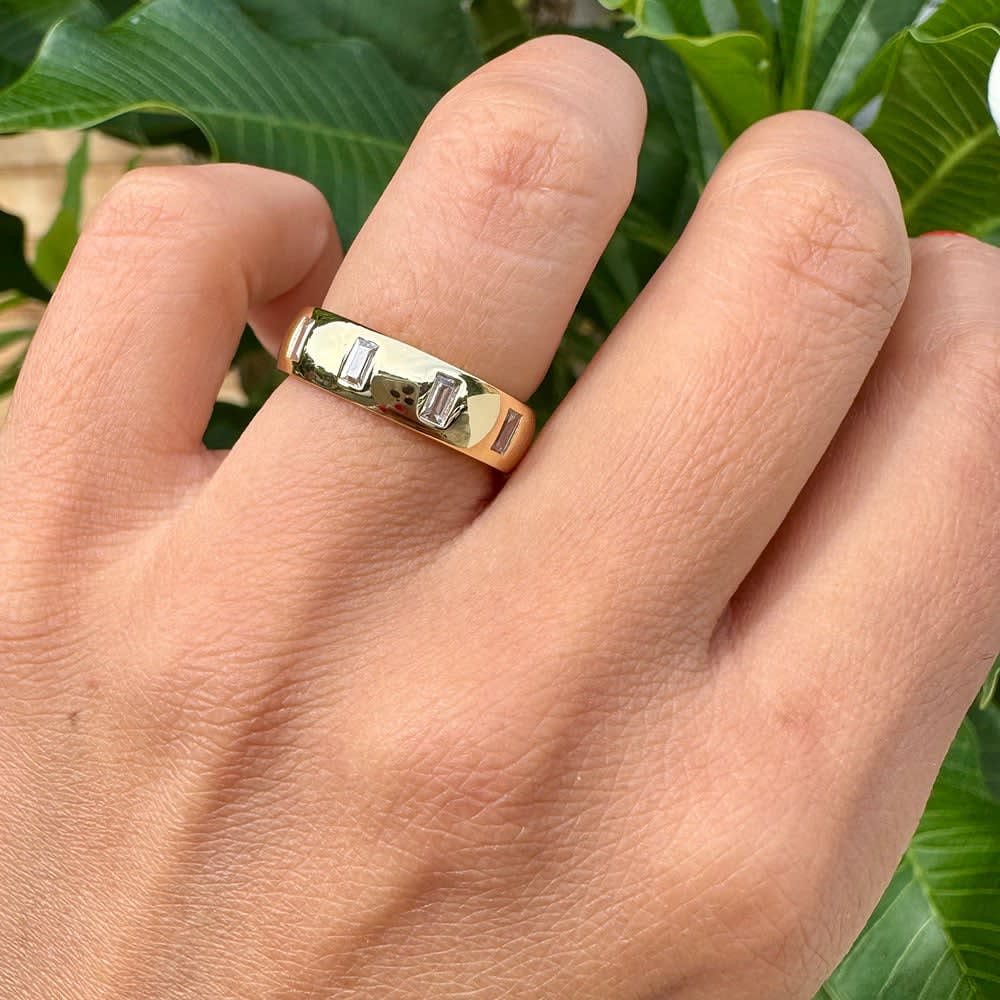 Solid Gold Band With Lab Baguette