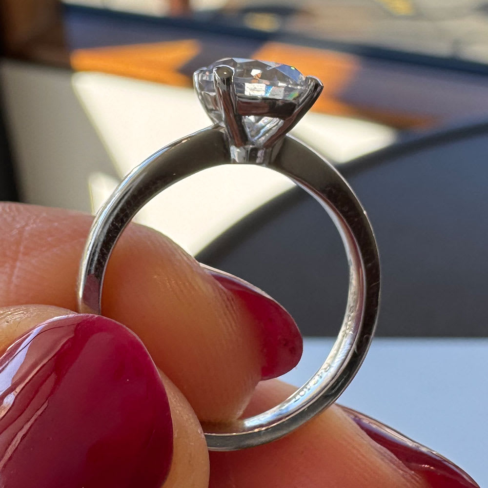 Classic round brilliant cut engagement ring with lab diamond