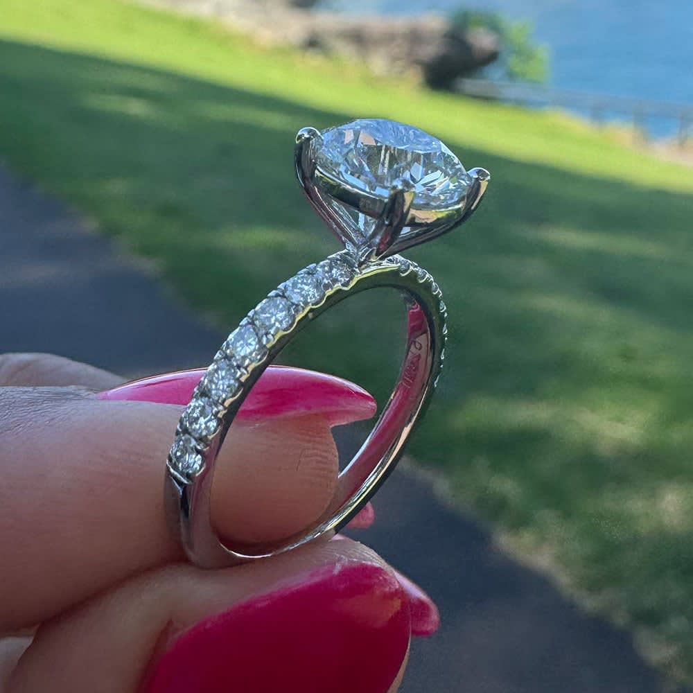 2 carat on a diamond band