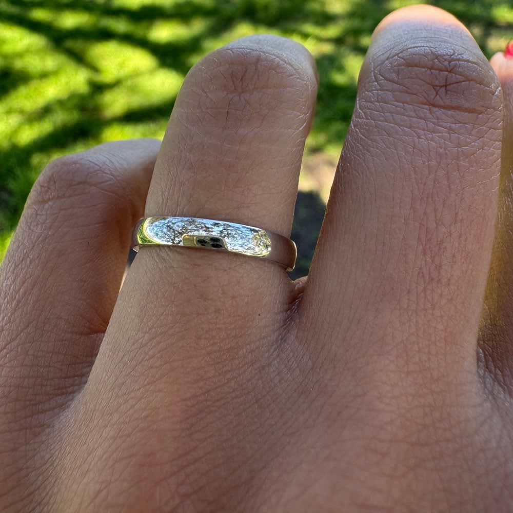 3mm classic band in 9k white gold