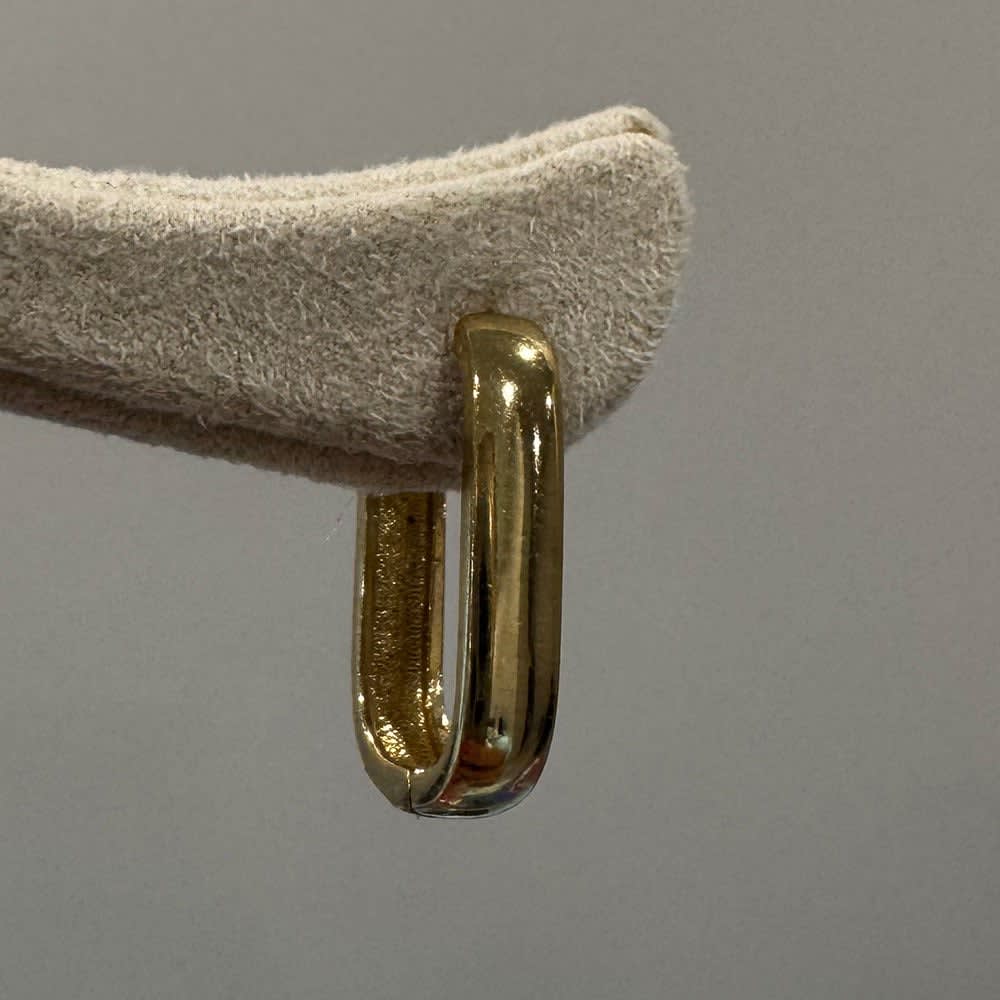 9k yellow Huggies