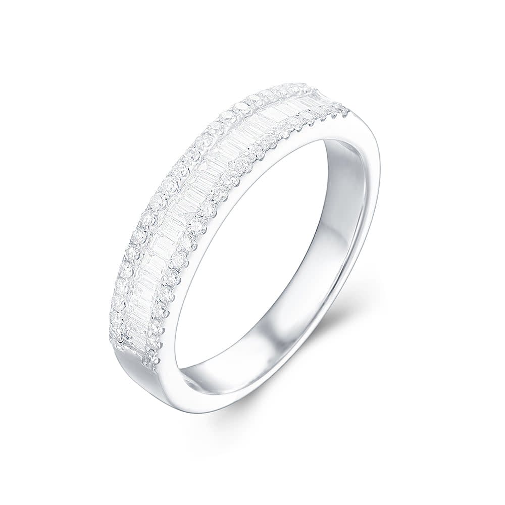 Baguette and Round Diamond in white gold