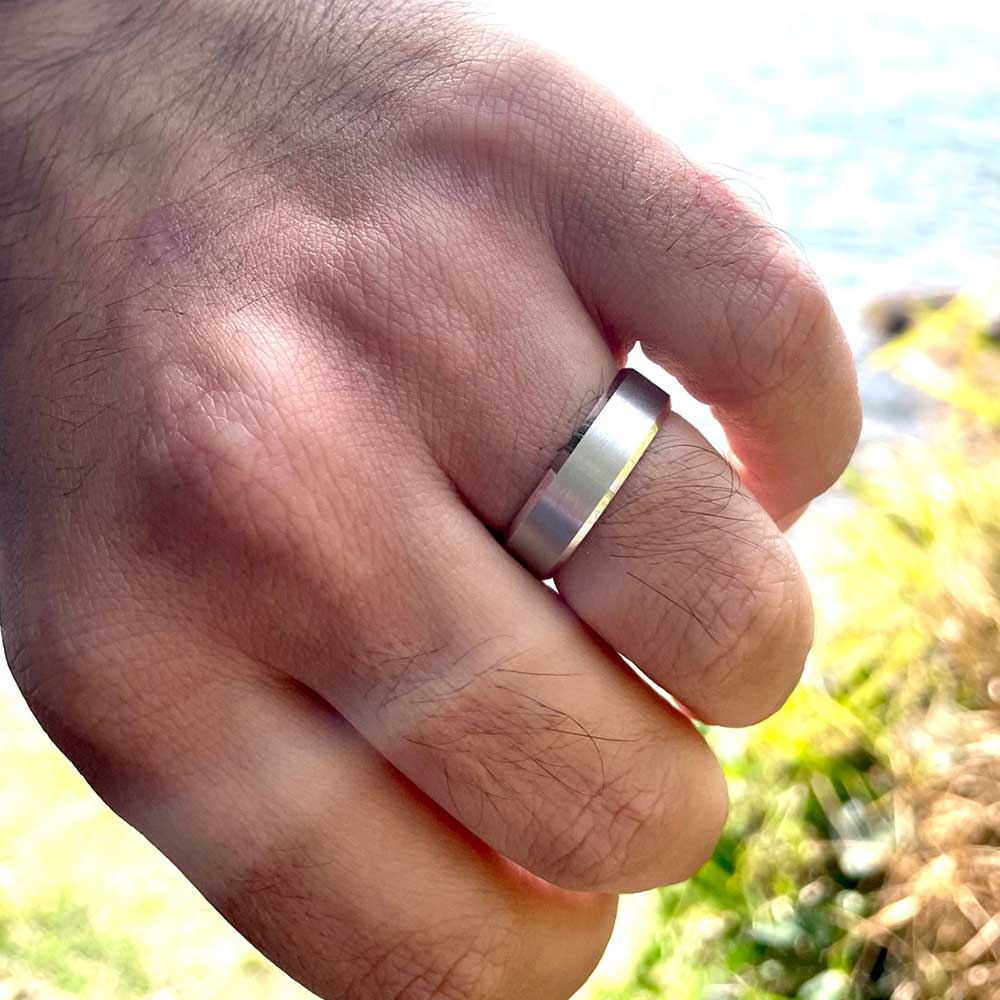 mens wedding ring 3092