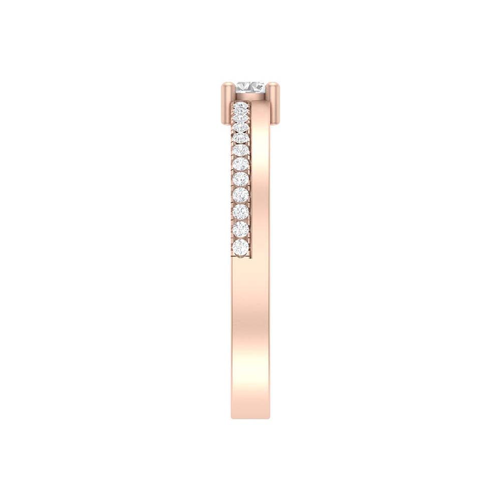 Delicate solitaire ring