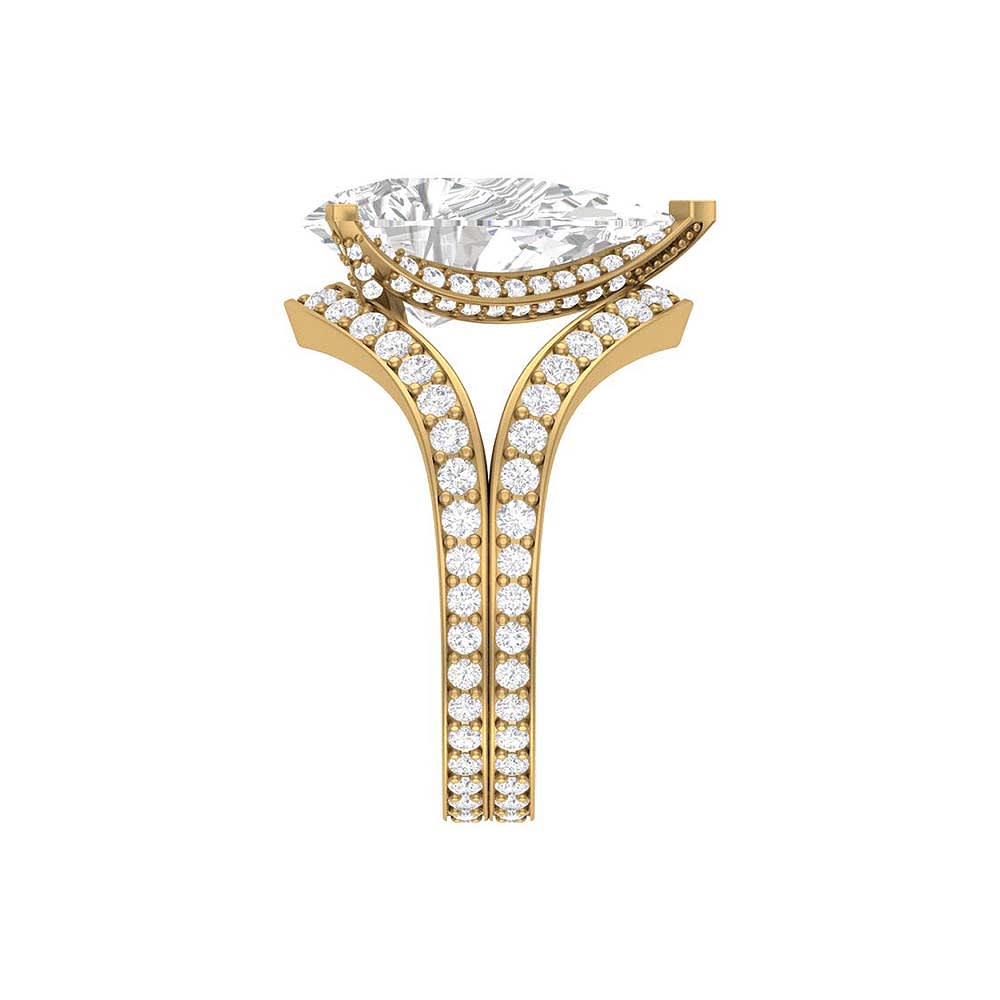 Split band with Lab pear cut diamond