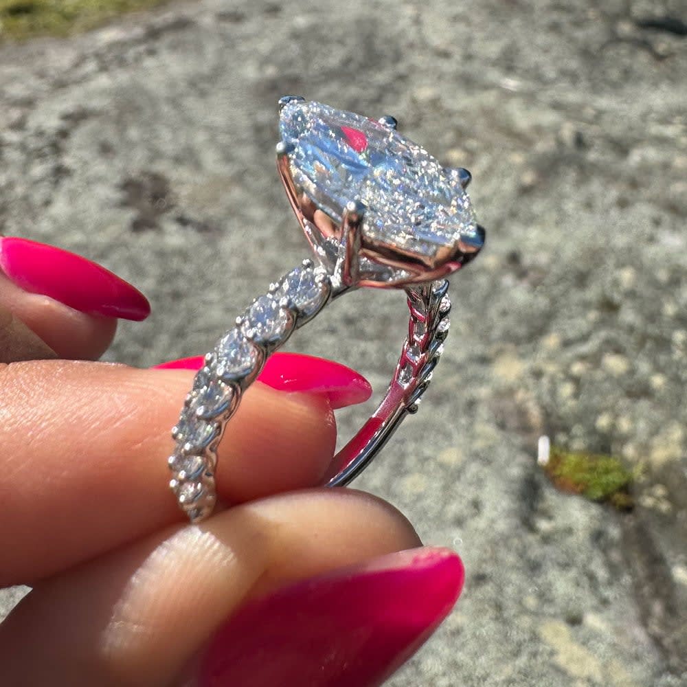 E VVS2 marquise lab diamond ring