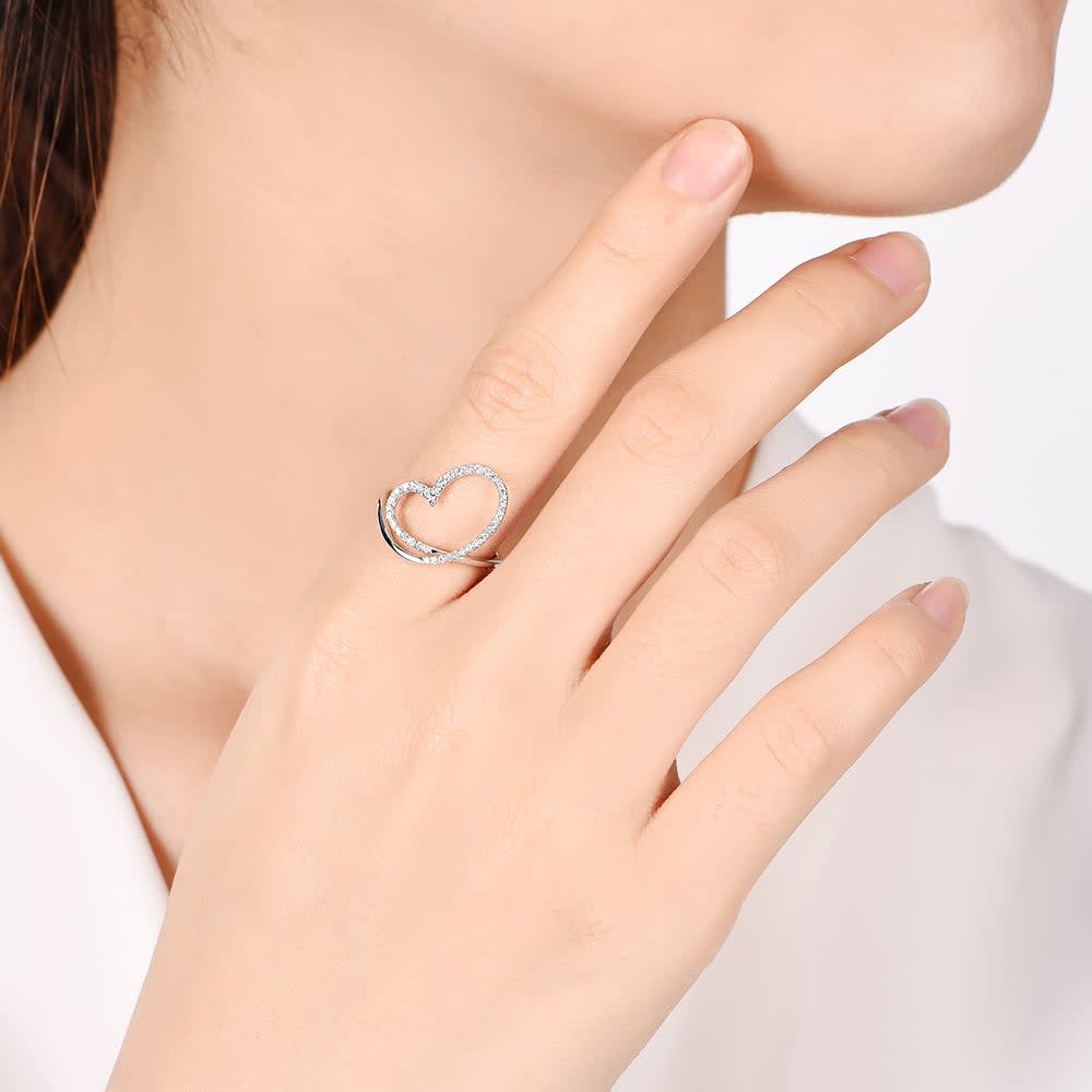 Heart Diamond Ring in White Gold