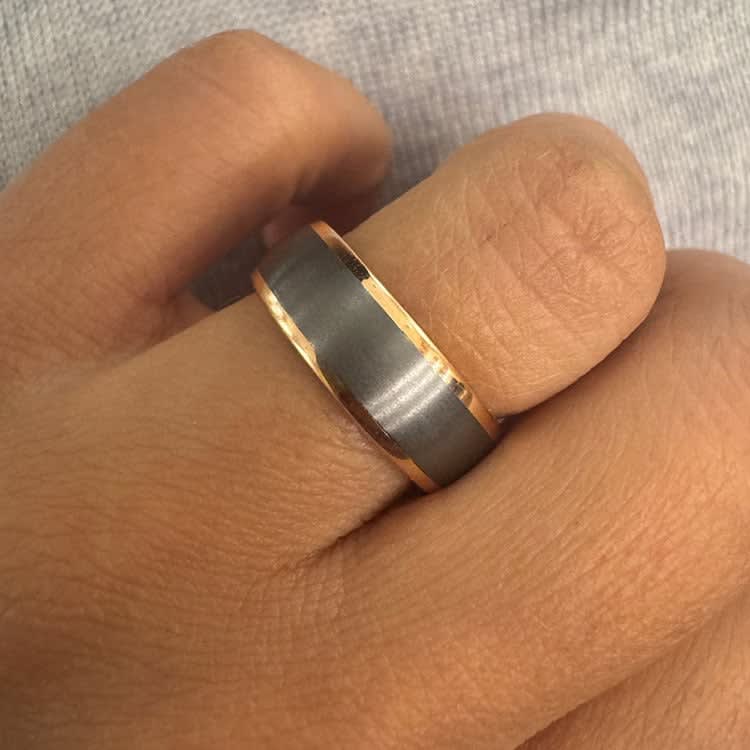 Rosegold and tantalum mens ring