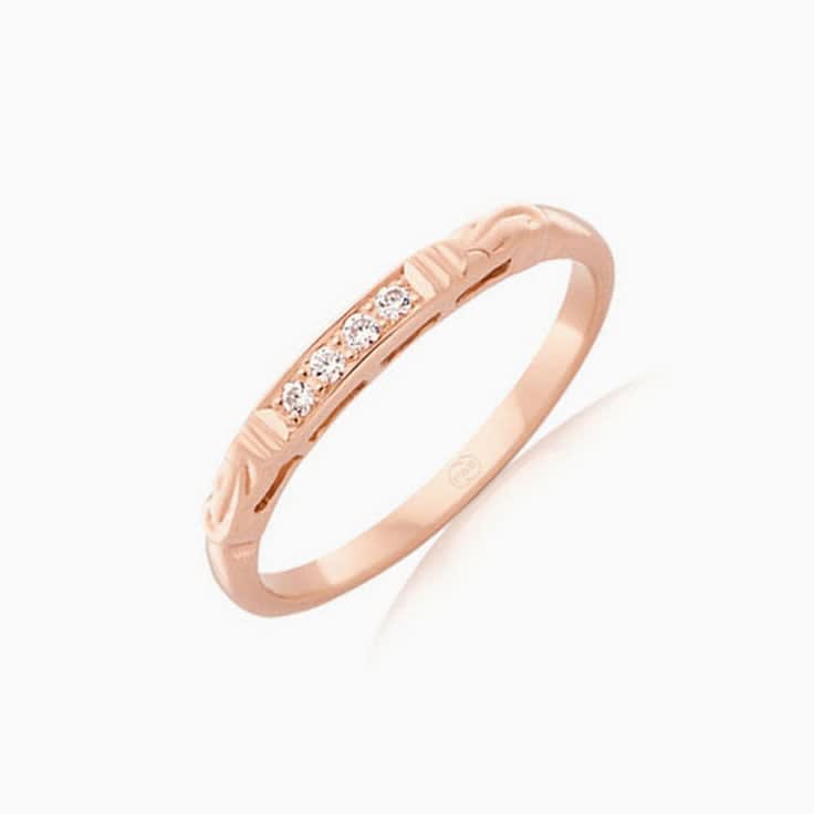 Carved Diamond Wedding ring in Rosegold