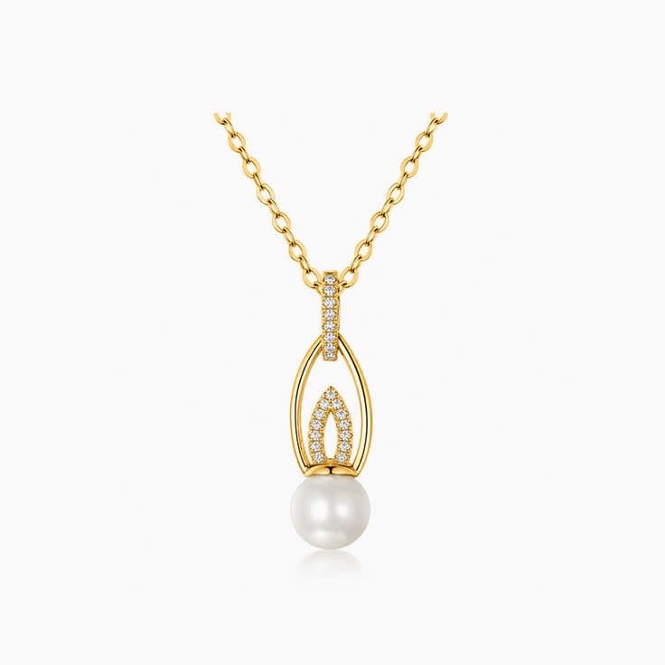 Fresh water pearl pendant