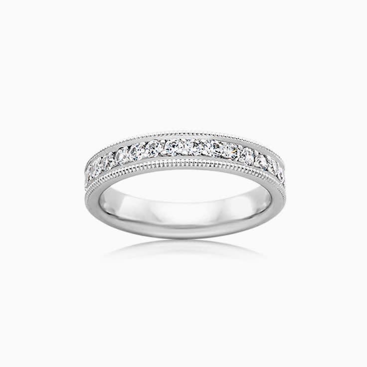 Pave set with miligrain edges F4101