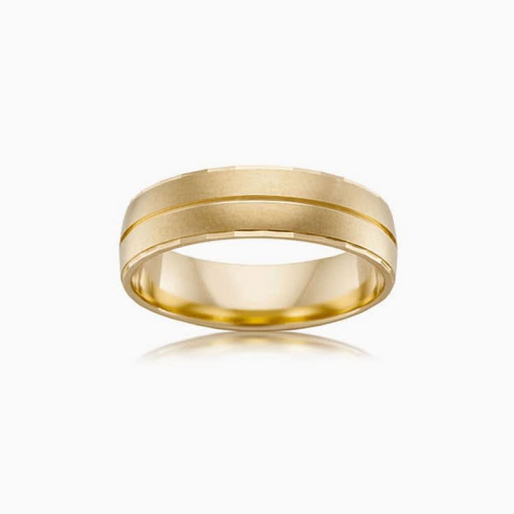 Centre Grooved Mens wedding ring B3871
