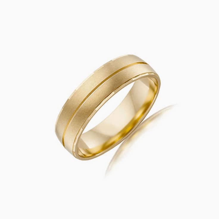 Centre Grooved Mens wedding ring B3871