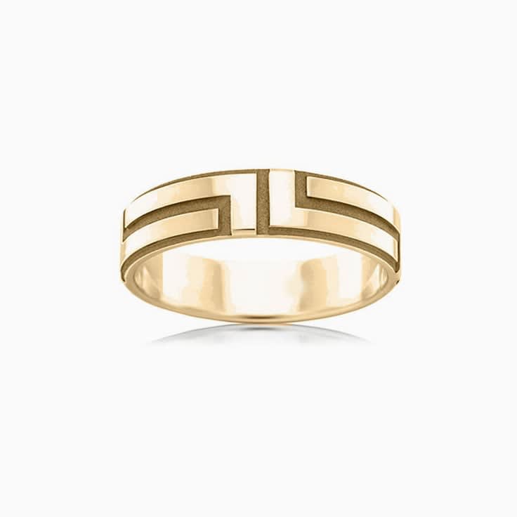 Carved mens wedding ring F2762