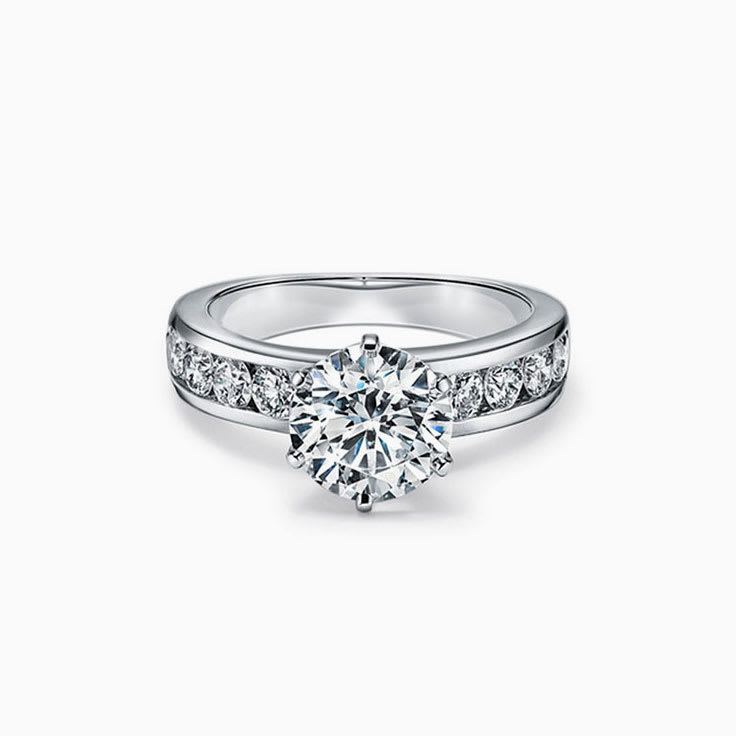 Classic Solitaire Engagement White Gold Ring