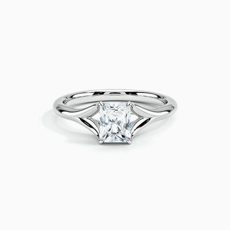 Sleek Radiant Cut Diamond Engagement Band