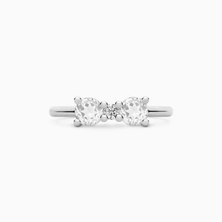 Three Stone Ladies Ring