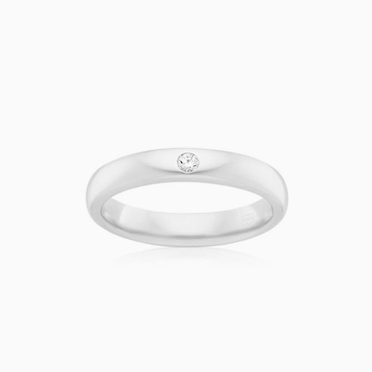 Drop set lab diamond wedding ring