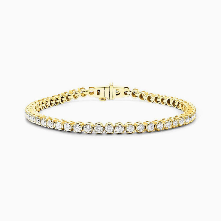 8 Carat Tennis Bracelet In A Four Claw Setting