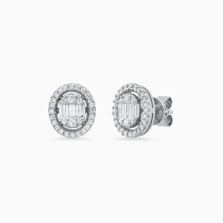 Oval cluster diamond studs