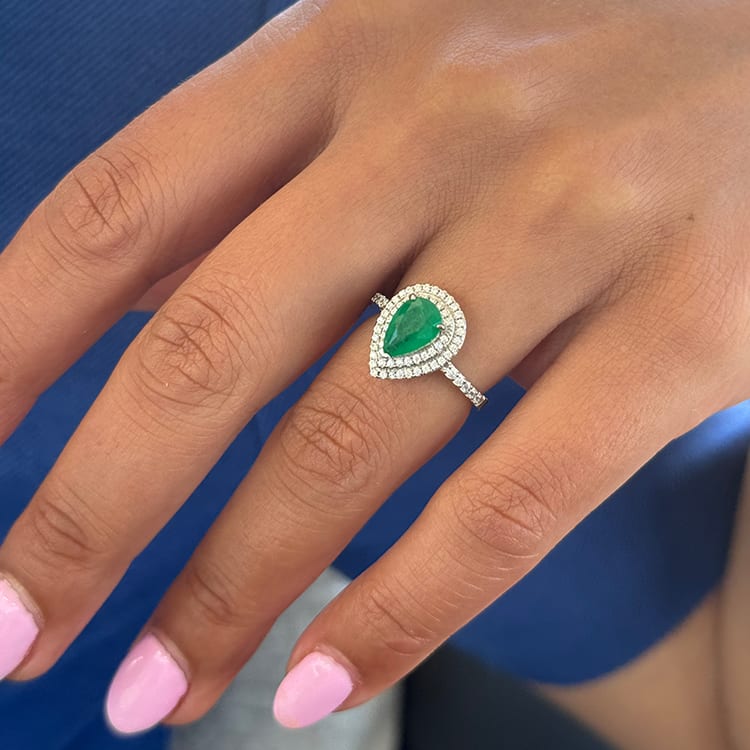 Green emerald with double halo