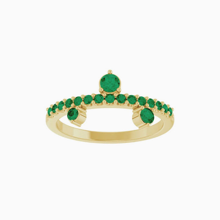 Natural unique  Emerald Ring