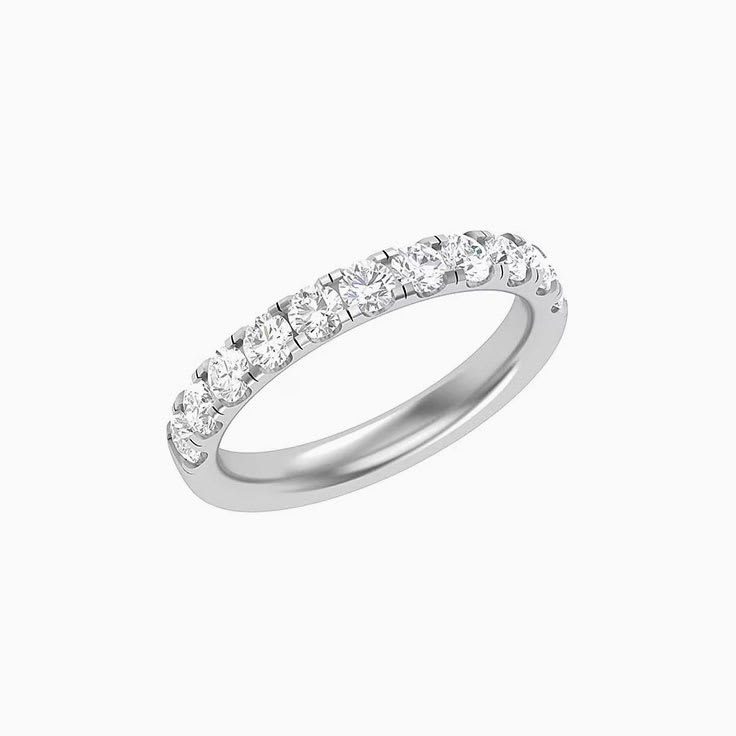 8 points Scalloped Pave Diamond Ring
