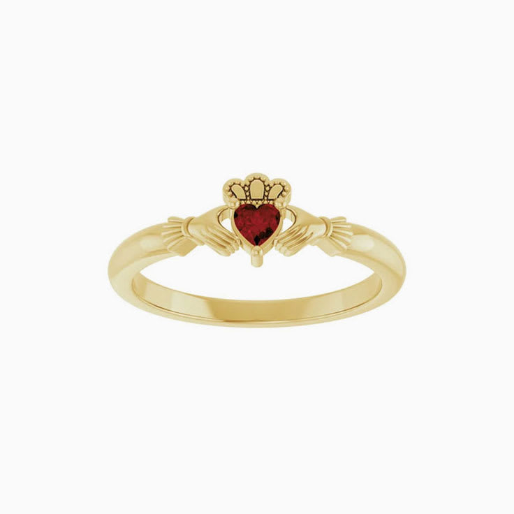 Mozambique Garnet Claddagh Ring