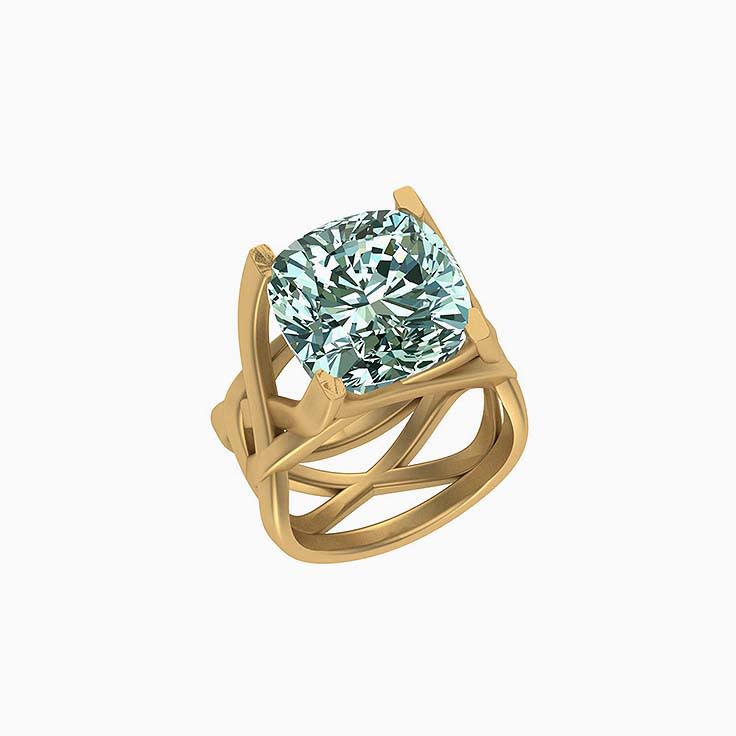 Soft mint Green Beryl set in gold