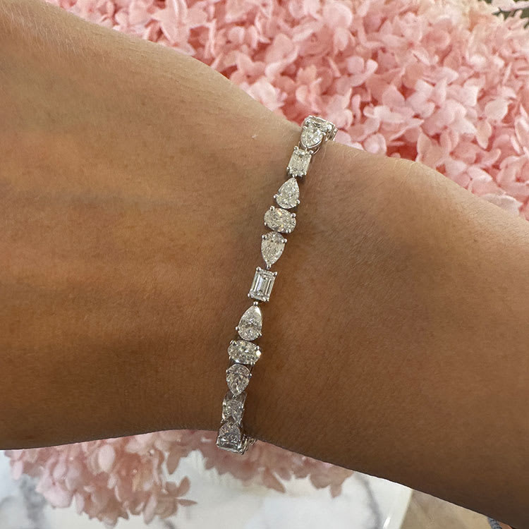 Lab grown fancy diamond bracelet