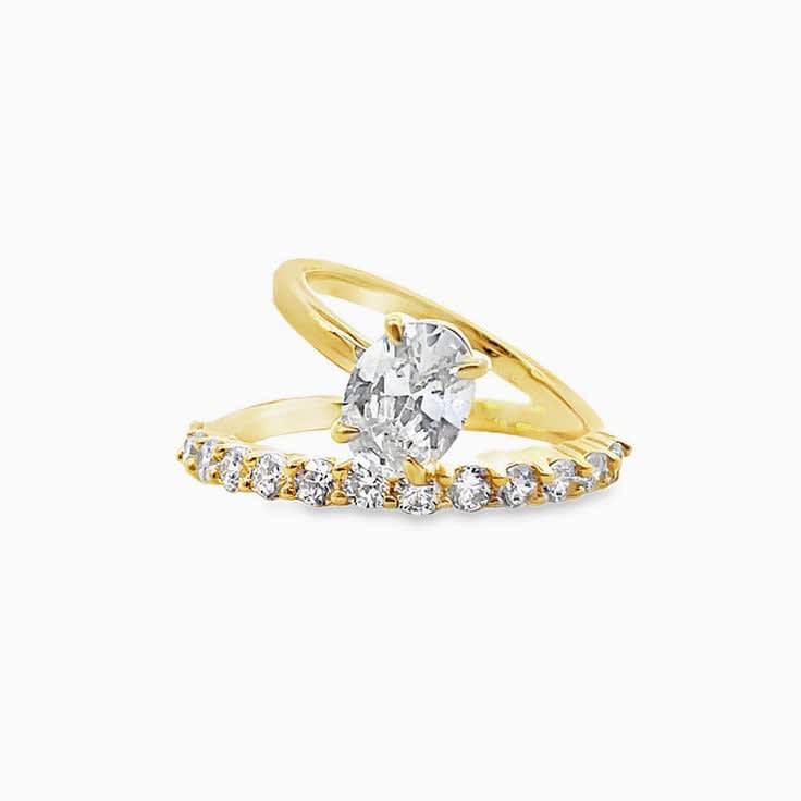 Double band oval Natural Diamond engagement ring