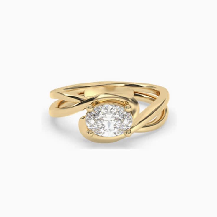 Oval diamond with solid plain gold