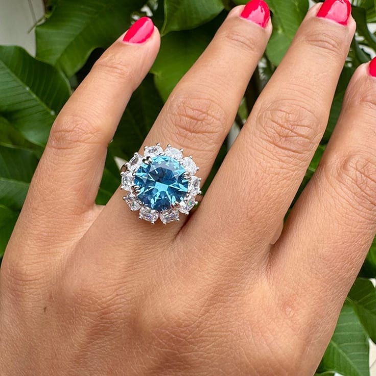Topaz With Lab Oval Diamonds