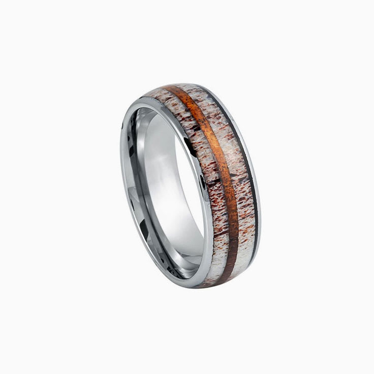 Whiskey Barrel With Deer Antler Ring