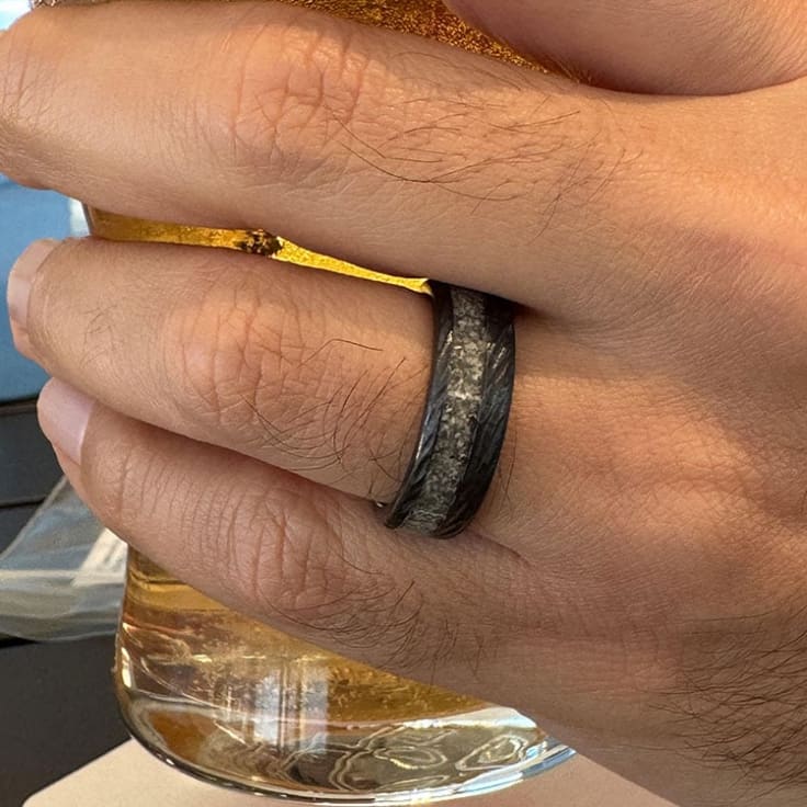 Ring with sand inlay for beach lovers