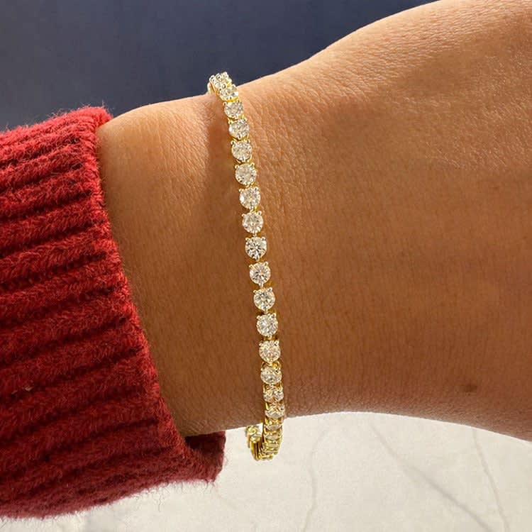 3 claw Tennis Bracelet with 5ct Lab diamond