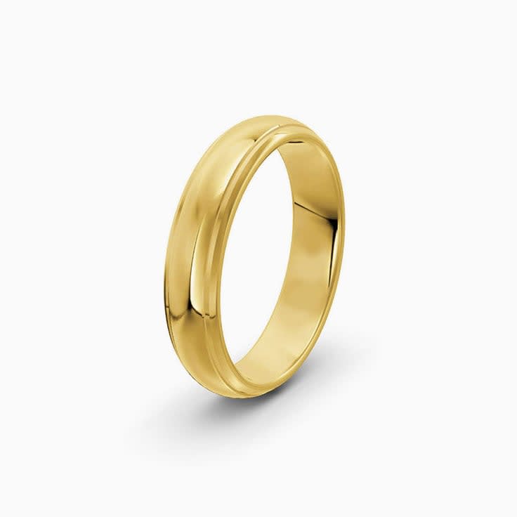 round mens wedding ring with ultra comfort