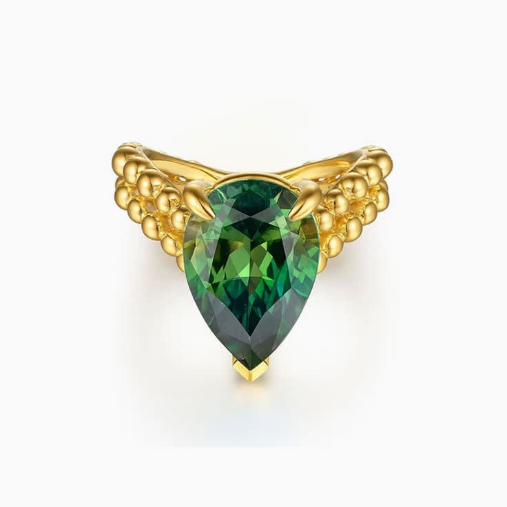 Lab grown parti Sapphire gold ring