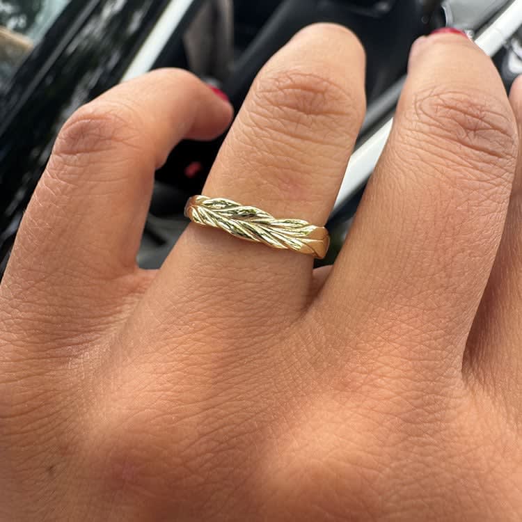 Gold band with a unique pattern