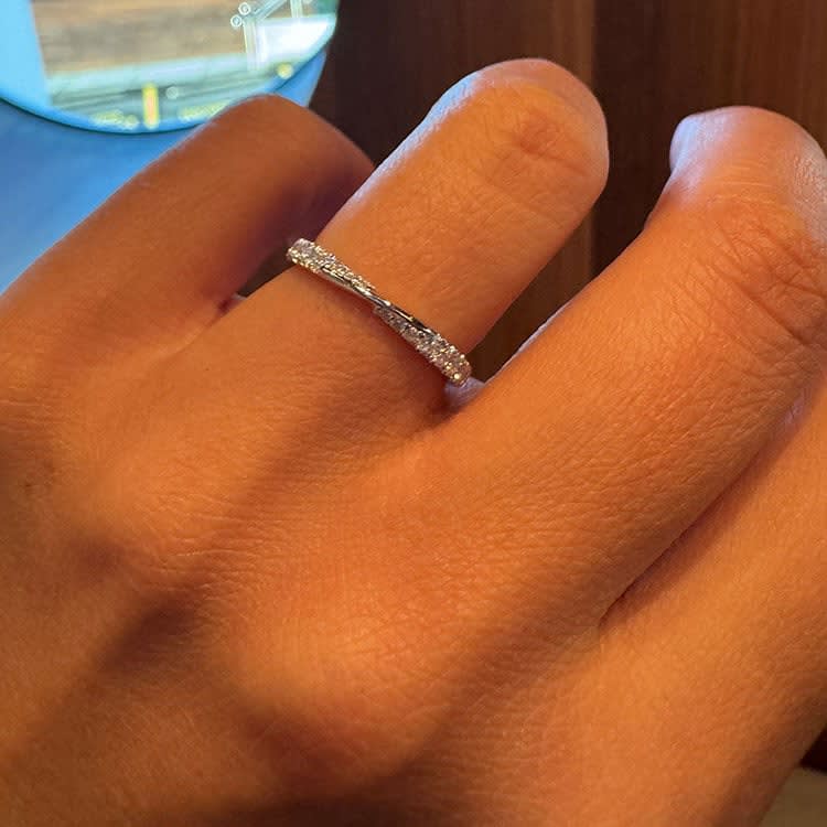 Twisted lab ladies ring