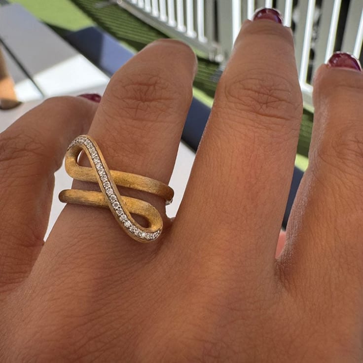Yellow gold and diamond band