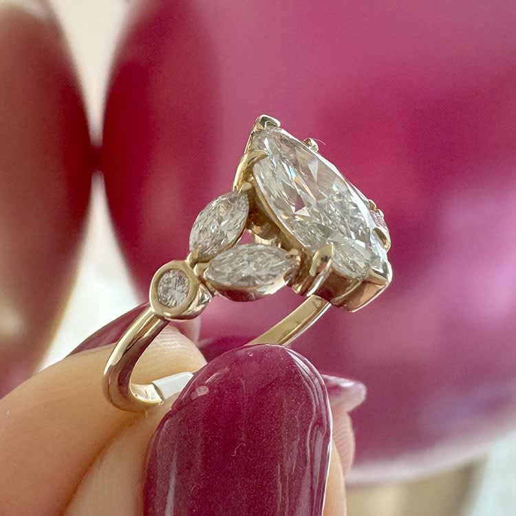 Marquise diamond with marquise band