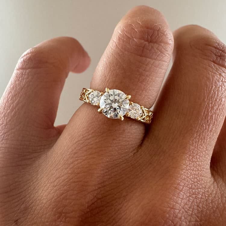 1 carat round in art deco setting