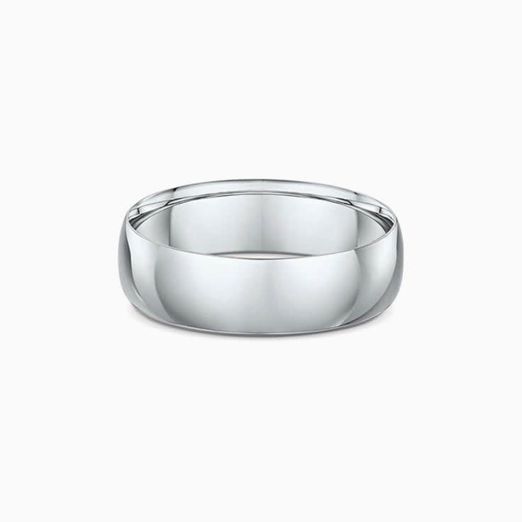 6mm comfort fit ring in white gold